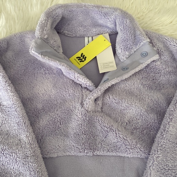 All in Motion Sherpa Lilac Color brand new with tag size M so soft and warm - Picture 6 of 15